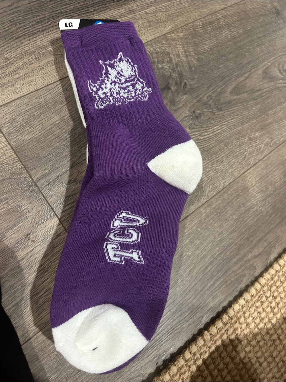 🐸 NCAA TCU Horned Frogs Crew Socks (Size Large, 2-Pack)